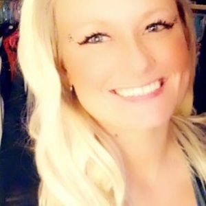 Meet your Posher, Kari